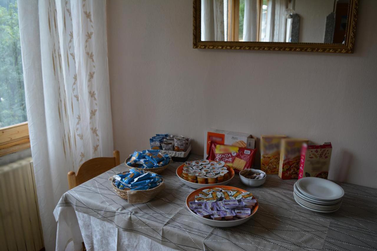Albergo - B&B Alpina Premadio Buitenkant foto