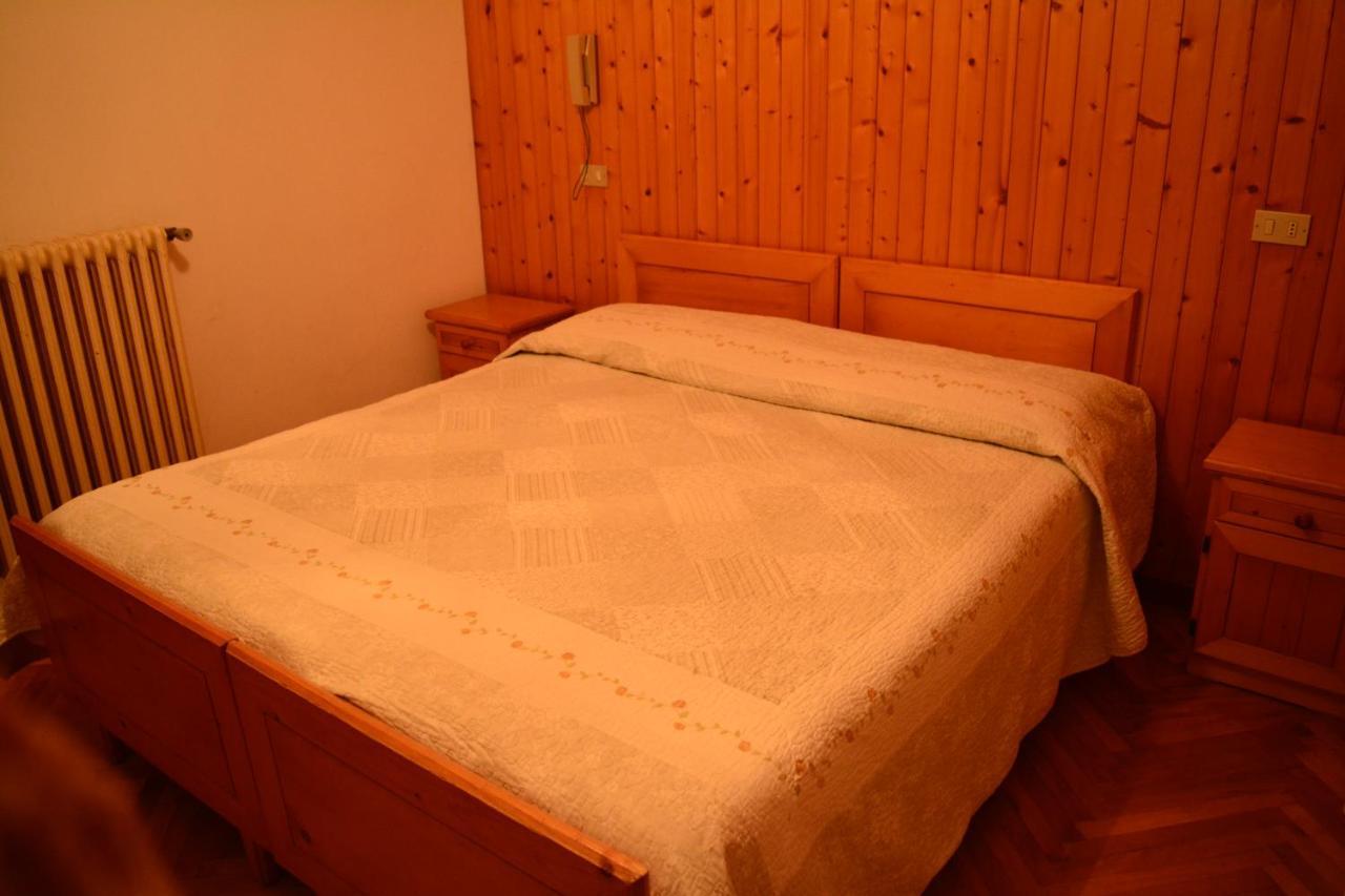 Albergo - B&B Alpina Premadio Buitenkant foto